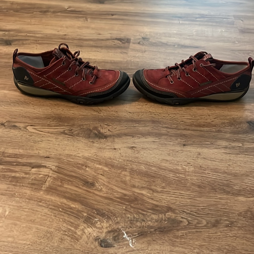 Merrell Shoes - Picture 5 of 9